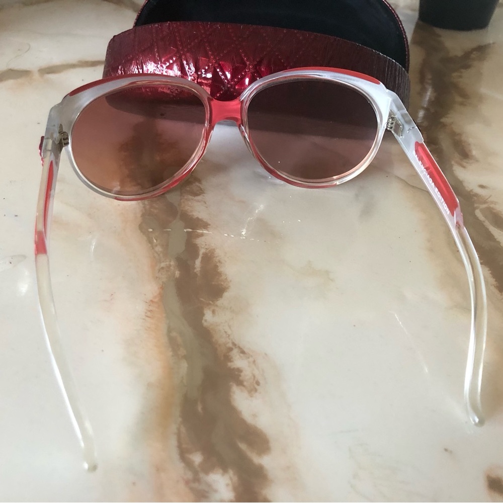 Corinne McCormick, burgundy and silver sunglasses with burgundy sunglasses case - Picture 3 of 9